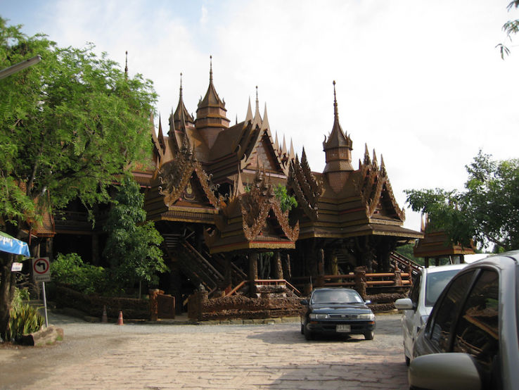Wat Sangkhathan Trip Packages