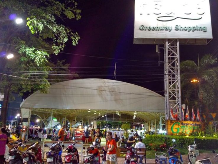 Greenway Night Market Trip Packages