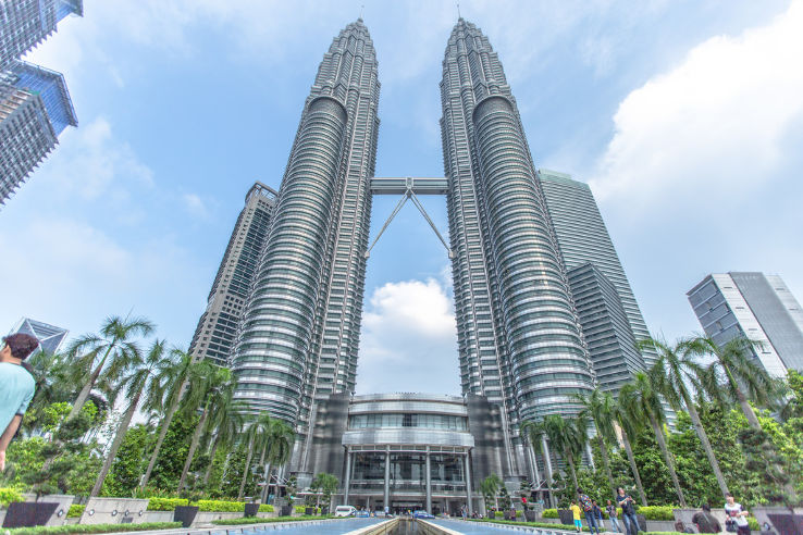 Petronas Twin Towers Trip Packages