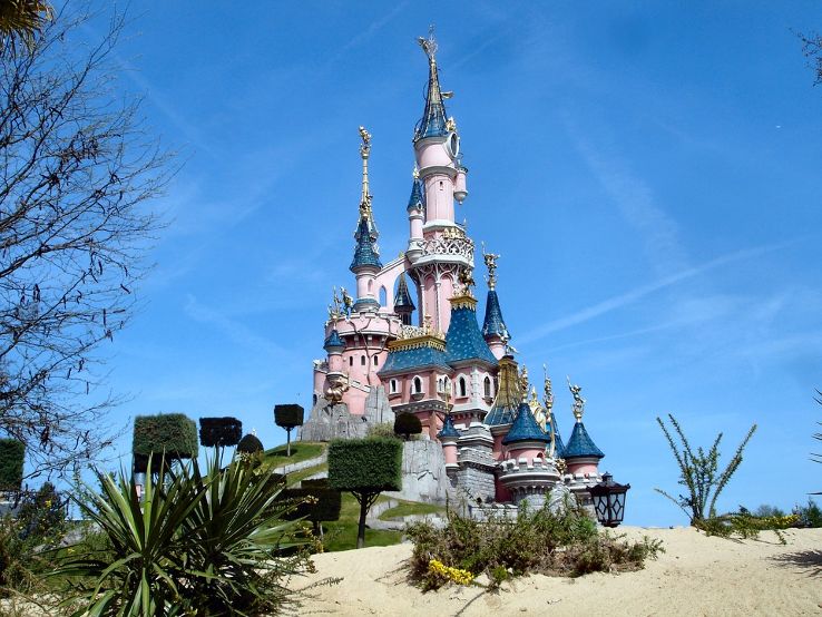 Magical 4 Days Disneyland Holiday Package