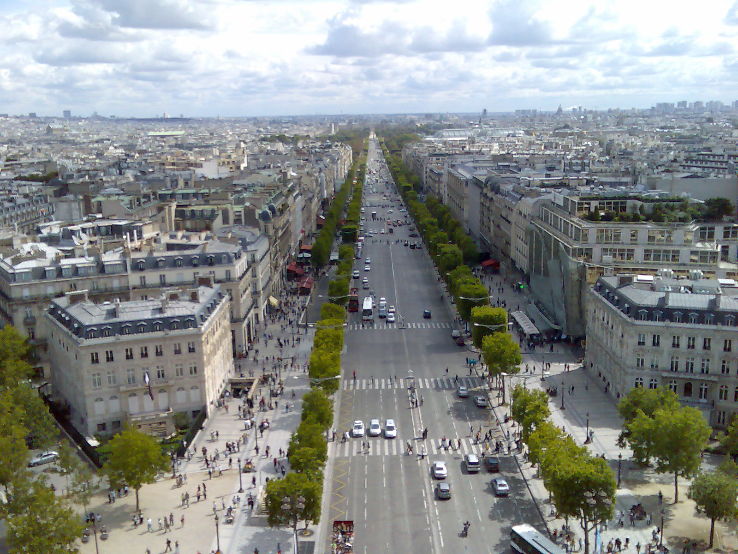 Champs Elysees Trip Packages