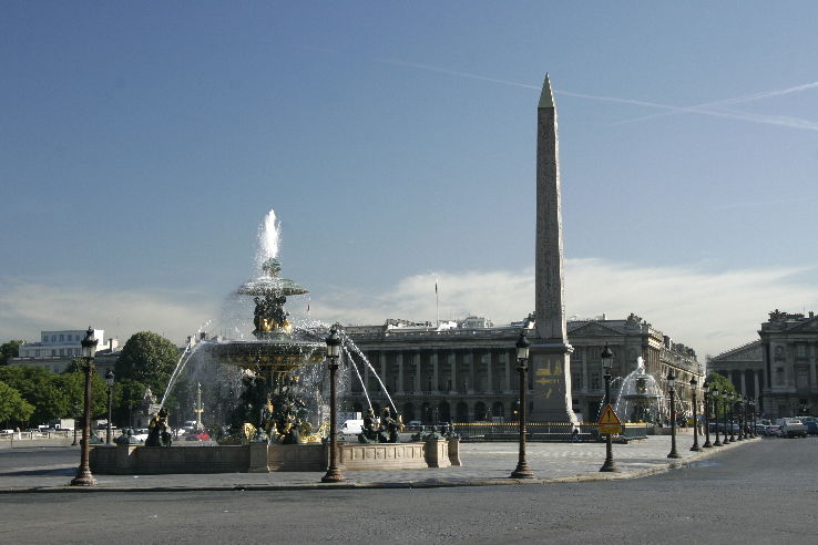 Place de la Concorde Trip Packages