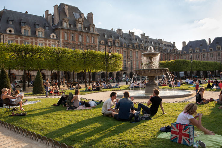 Le Marais  Trip Packages