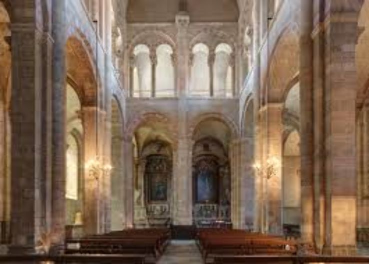 Basilica of Saint Sernin Trip Packages