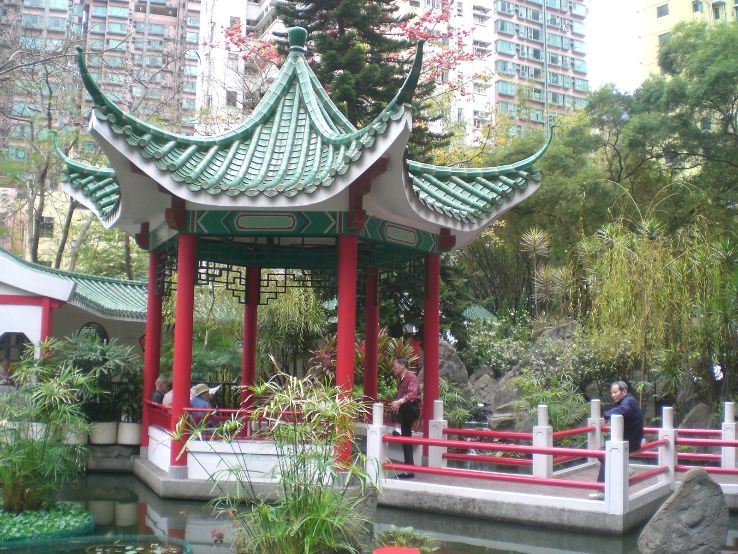 Hollywood Road Park Trip Packages