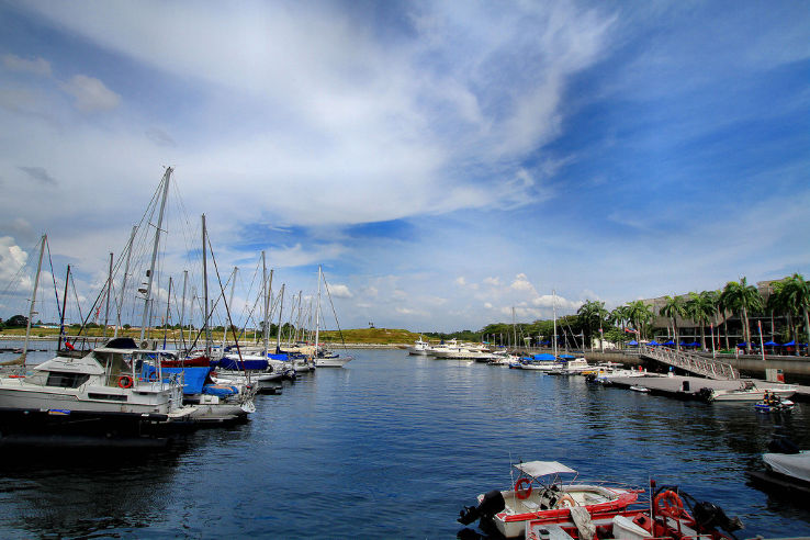 Puteri Harbour Theme Park Trip Packages