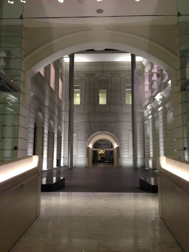 Victoria Theatre & Victoria Concert Hall Trip Packages