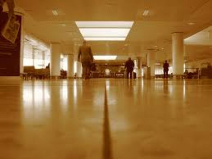 Nyaman Gallery - Art Gallery Trip Packages