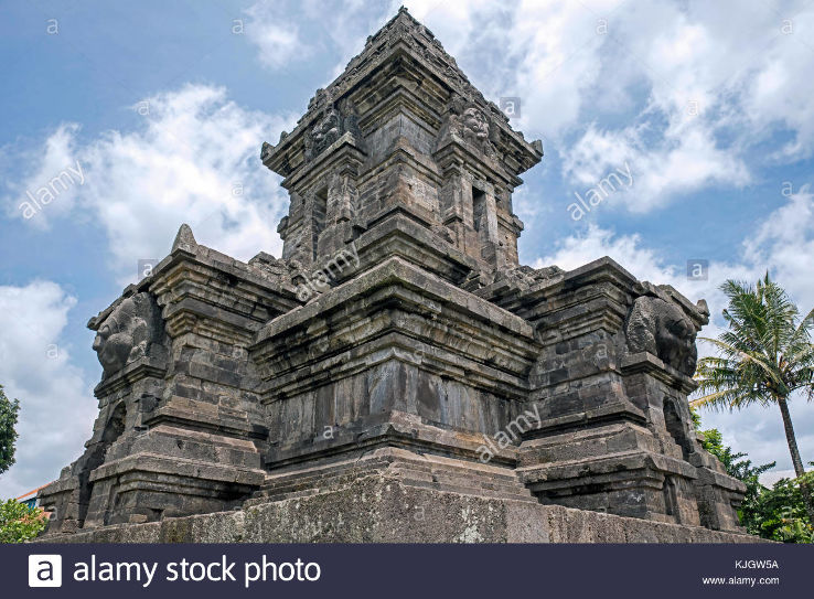 Singhasari temple Trip Packages