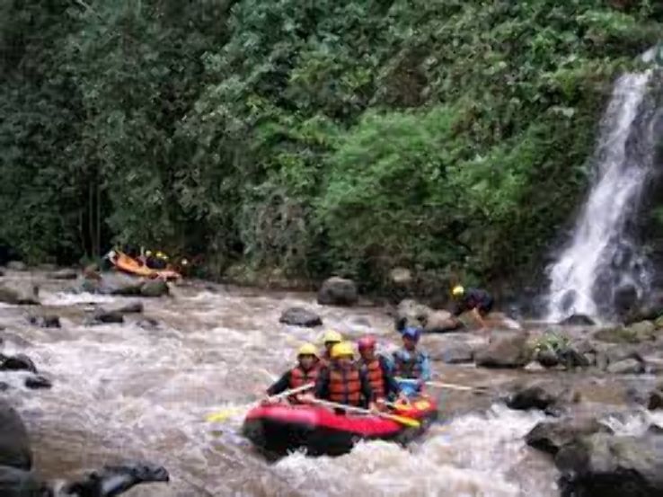 Kasembon Rafting - Marketing Office Trip Packages