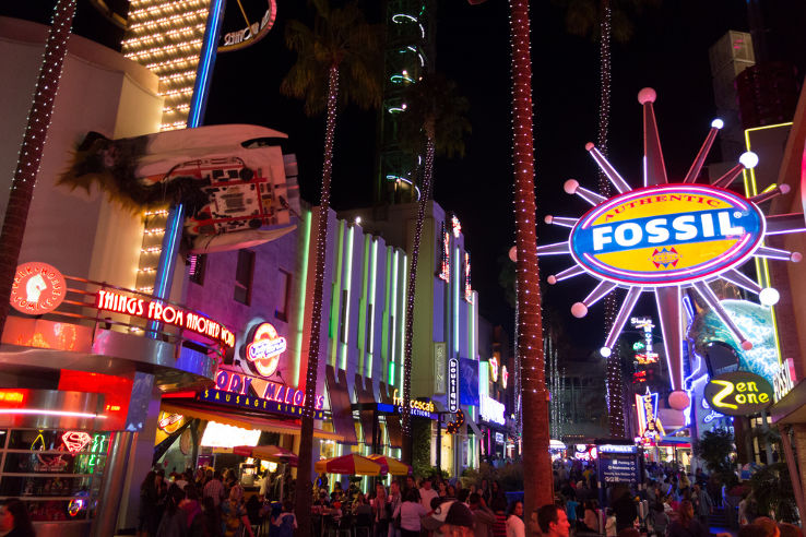 Universal Studios & CityWalk Trip Packages