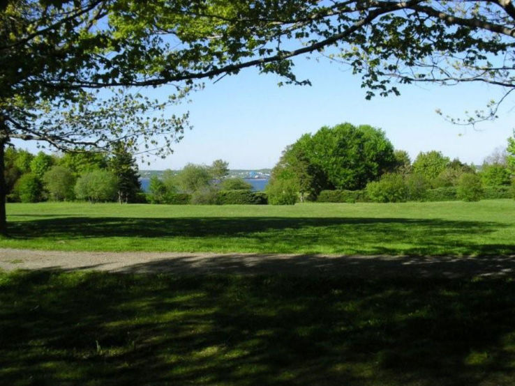 Petersfield Provincial Park Trip Packages