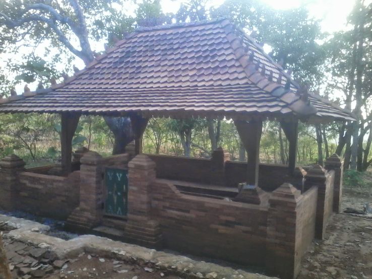 Grave Mbah Tabek Merto Trip Packages