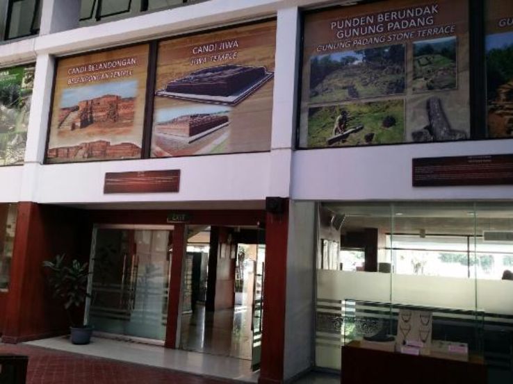 Sri Baduga Museum Trip Packages Sri Baduga Museum Trip Packages