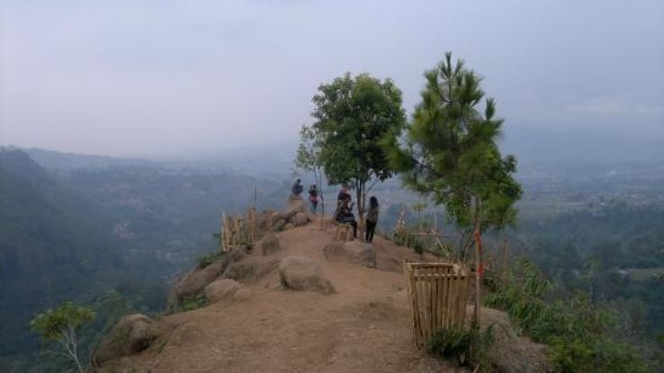 Keraton cliff Trip Packages Keraton cliff Trip Packages