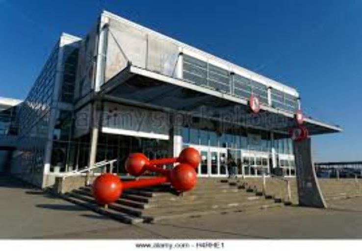 Montreal Science Centre Trip Packages