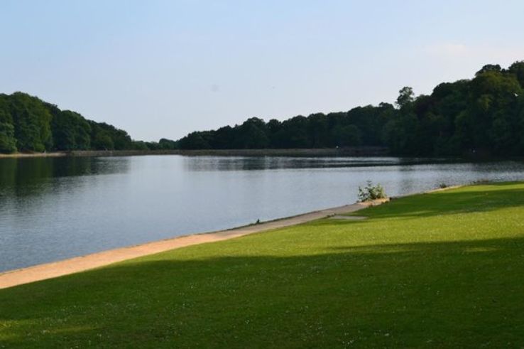 Roundhay Park Trip Packages