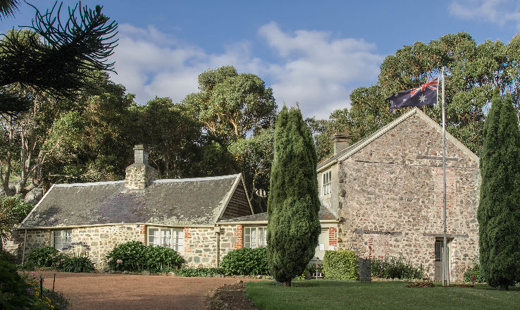 Old Farm at Strawberry Hill Trip Packages