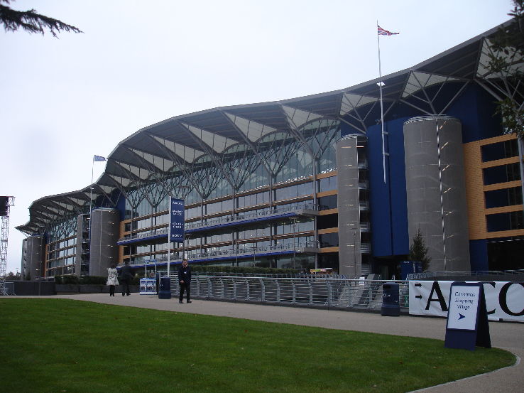 Ascot Racecourse Trip Packages