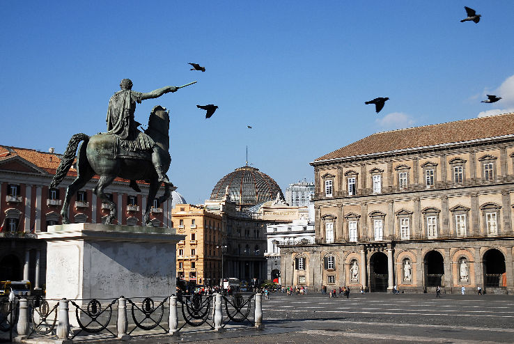 Piazza del Plebiscito Trip Packages