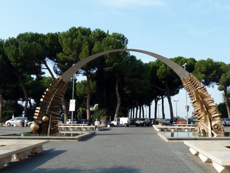 Arco dei Padri Costituenti Trip Packages