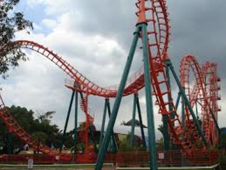 Al-Shallal Theme Park Trip Packages