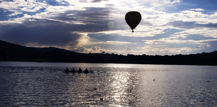 Lake Burley Griffin Trip Packages