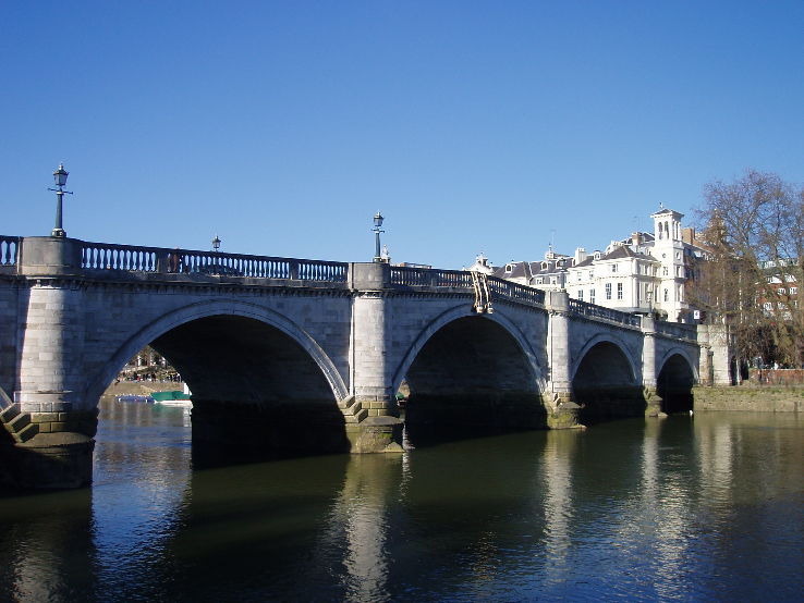 Richmond Bridge, London Trip Packages