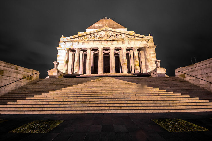 Shrine of Remembrance Trip Packages