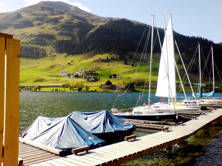 Lake Davos Trip Packages