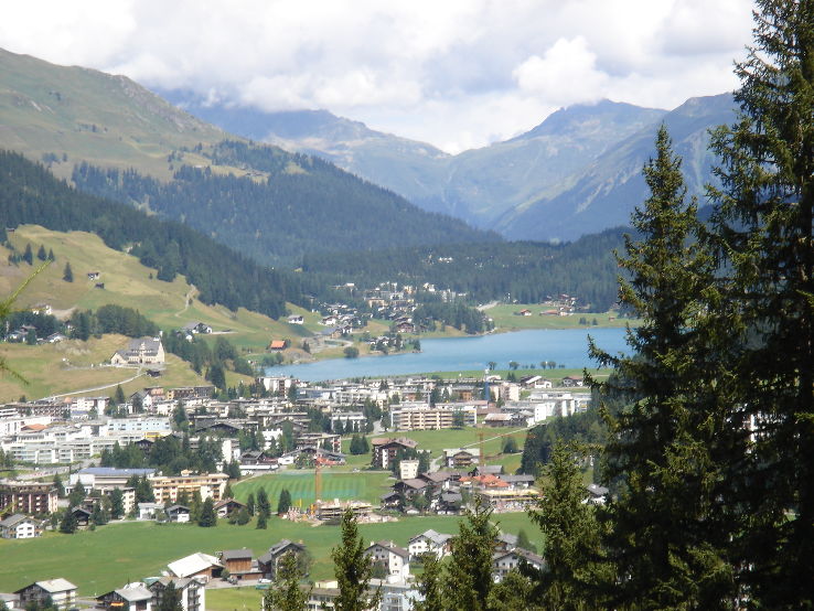 Lake Davos Trip Packages