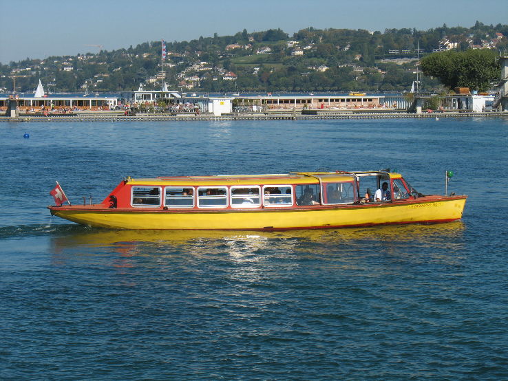 Jardin Anglais and the Mouettes Trip Packages