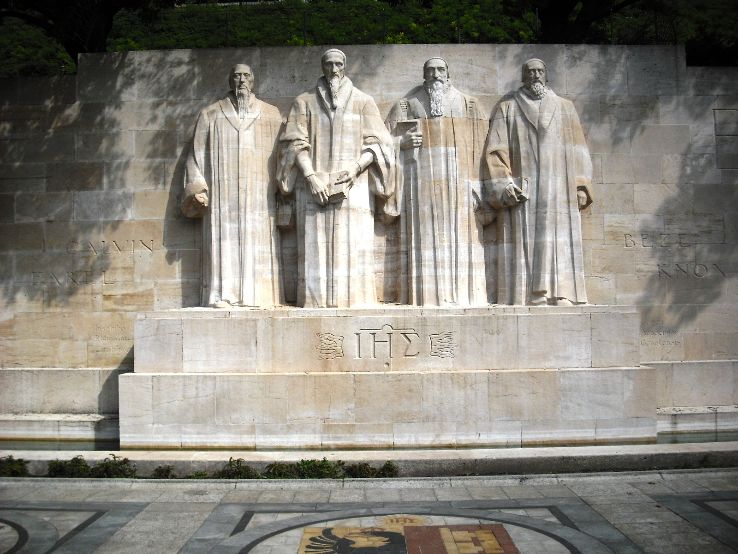 Monument de la Reformation  Trip Packages