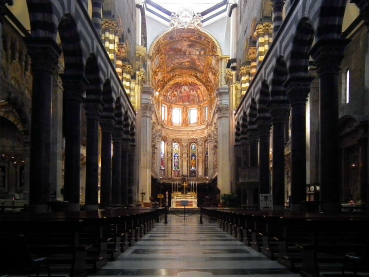 San Lorenzo Cathedral Trip Packages