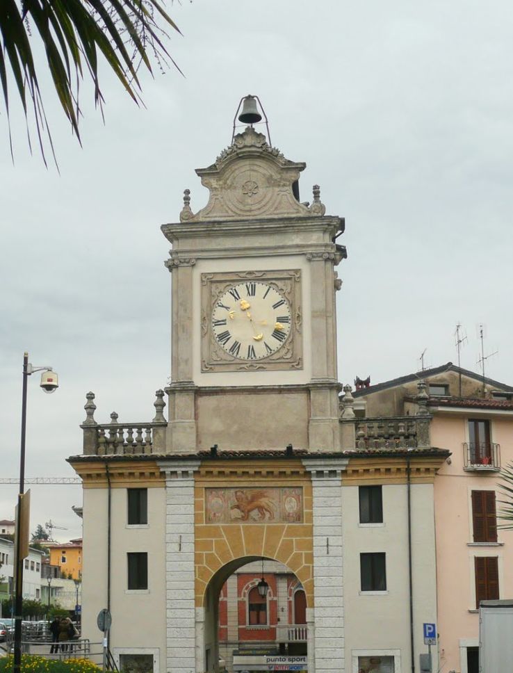 Porta S. Giovanni di Salo Trip Packages