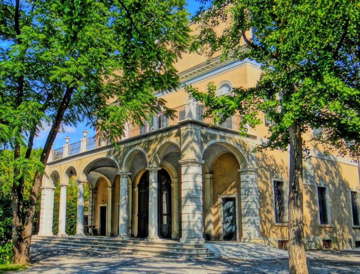 Villa Badia Trip Packages