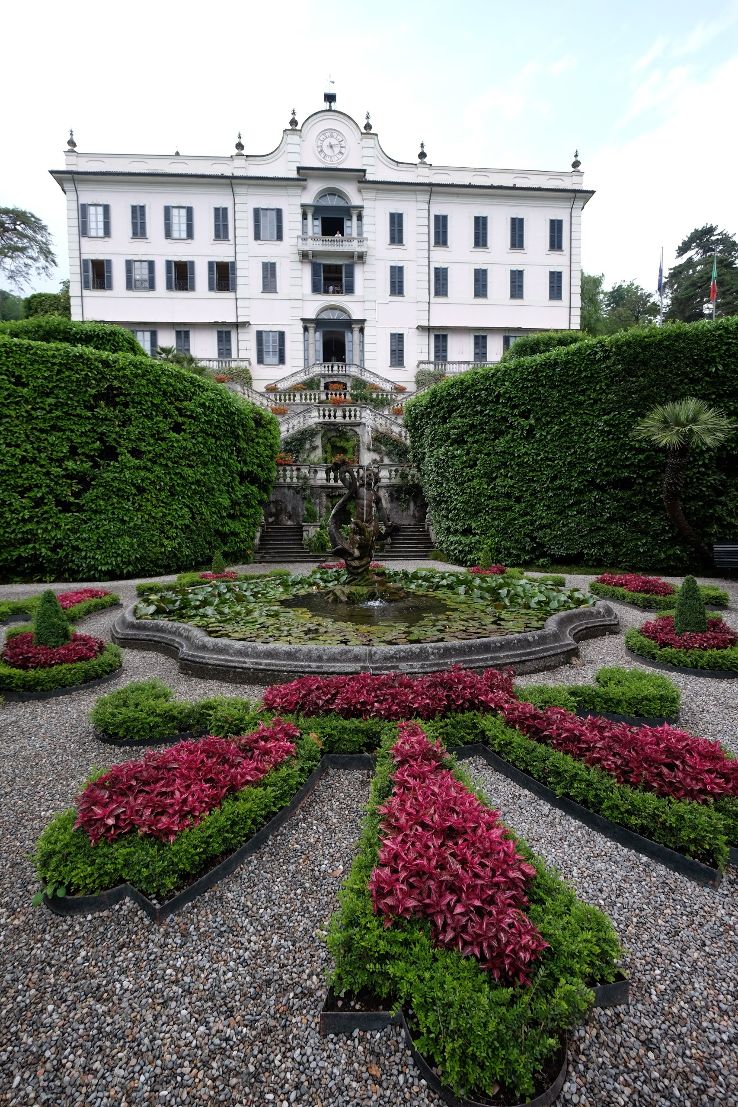 Botanic Gardens in como Trip Packages