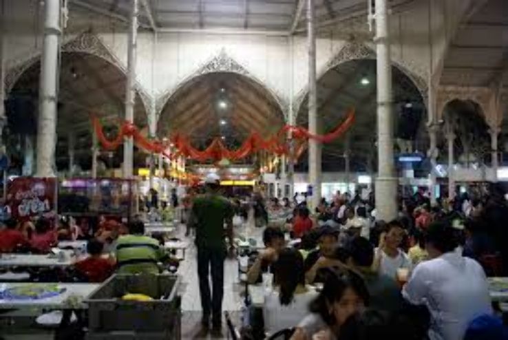 Lau Pa Sat Festival Pavilion Trip Packages