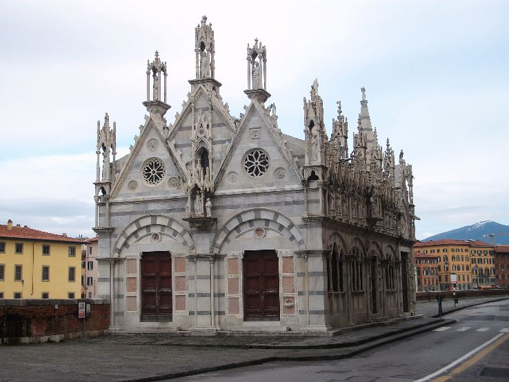 Santa Maria della Spina Trip Packages