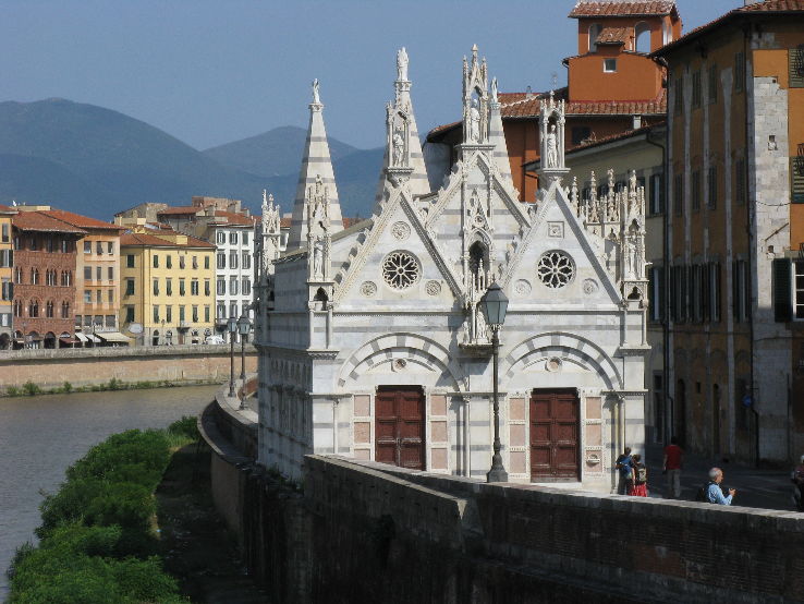 Santa Maria della Spina Trip Packages