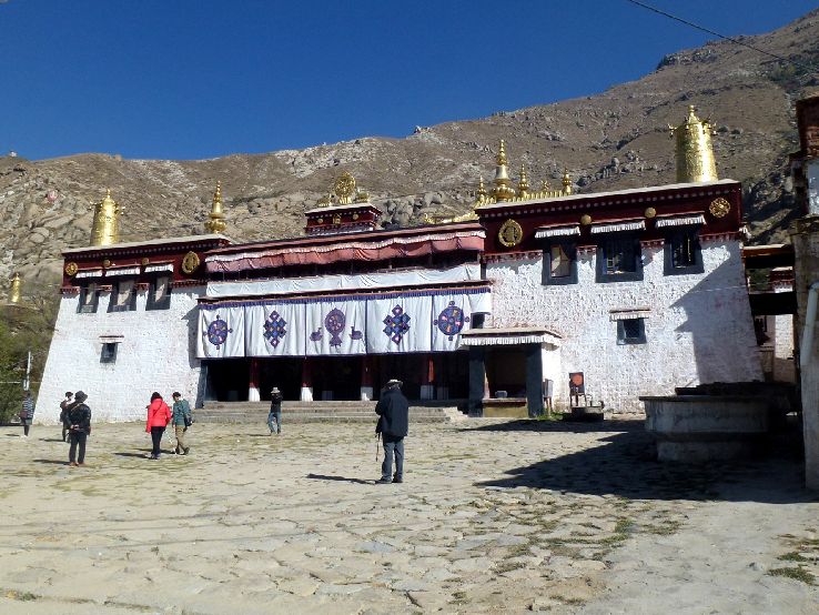 Sera Monastery Trip Packages