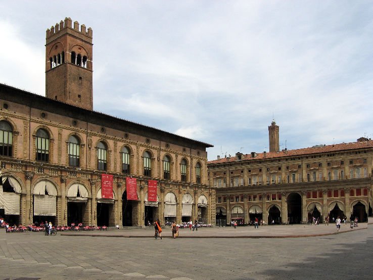 Piazza Maggiore Trip Packages