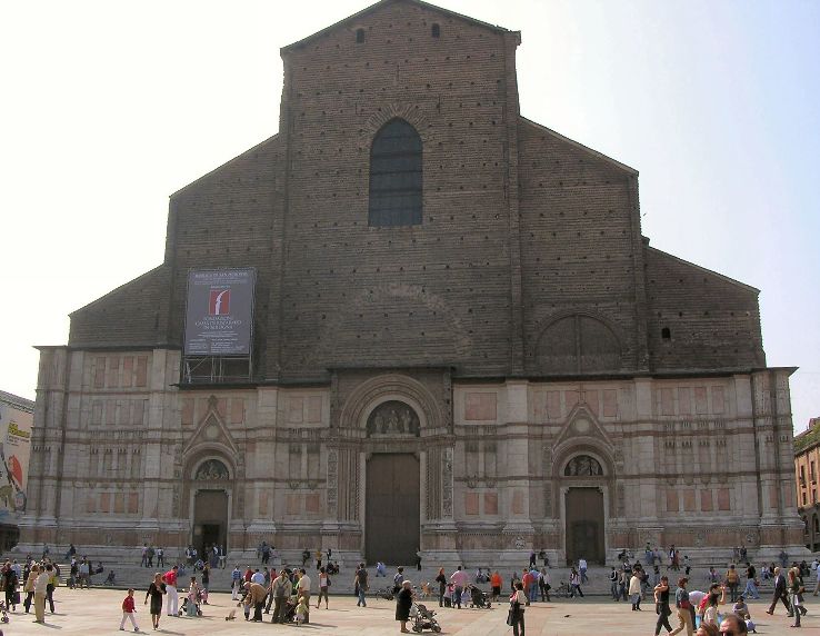 San Petronio Trip Packages