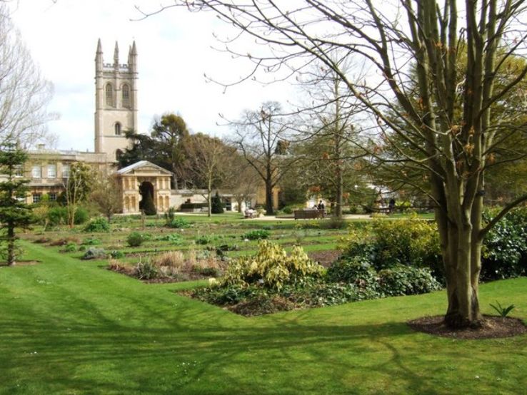 University of Oxford Botanic Garden Trip Packages