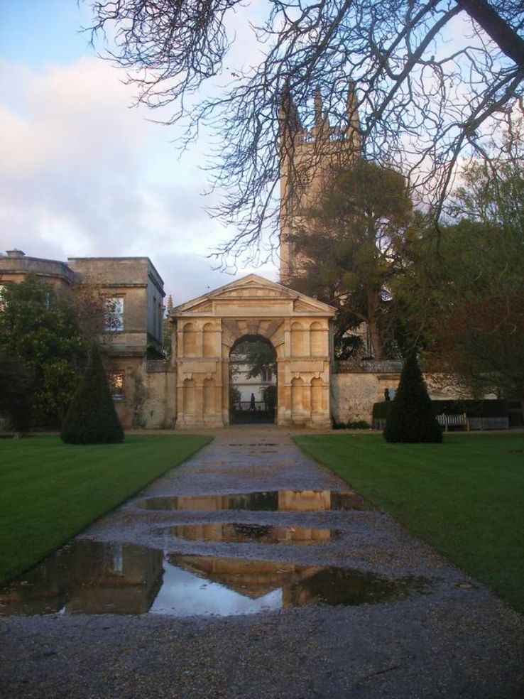 University of Oxford Botanic Garden Trip Packages