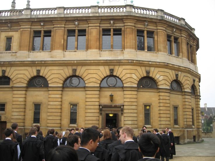 Sheldonian Theatre Trip Packages