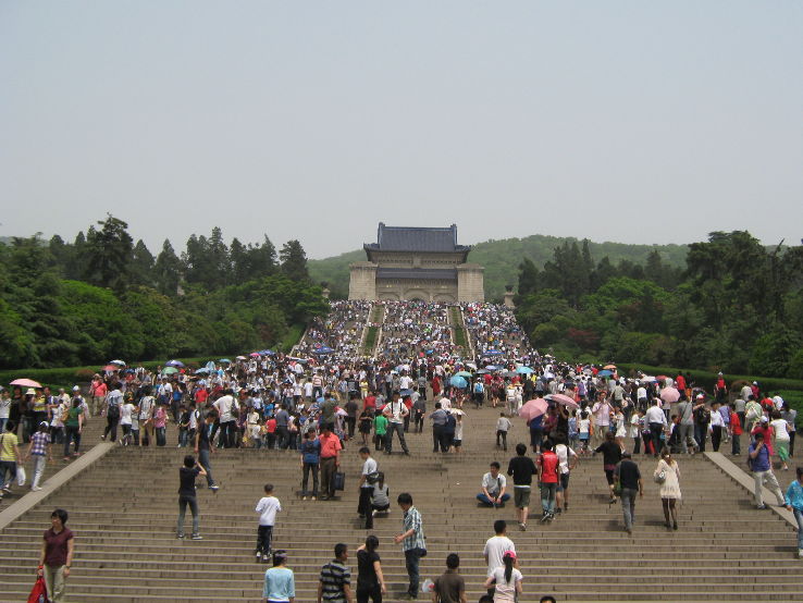 Sun Yat-sen Mausoleum Trip Packages