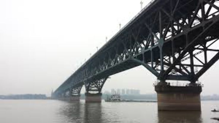 Nanjing Yangtze River Bridge  Trip Packages
