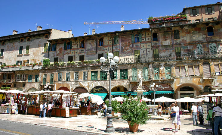 Piazza Delle Erbe Trip Packages