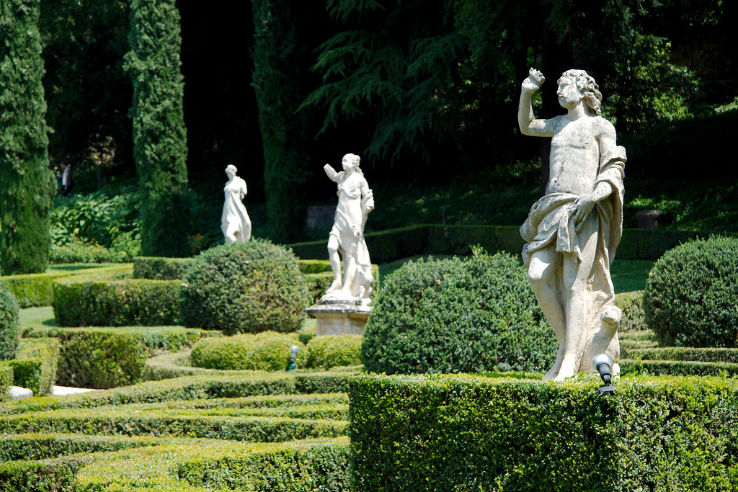 Giardino Giusti Trip Packages